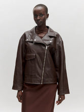 Laden Sie das Bild in den Galerie-Viewer, EDITED Jacke &#39;Niah&#39; in Braun

