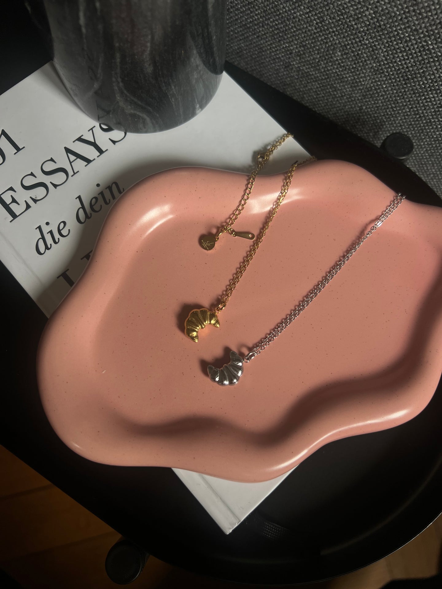 Croissant Kette -  BY SARA BECKER - THE LABEL