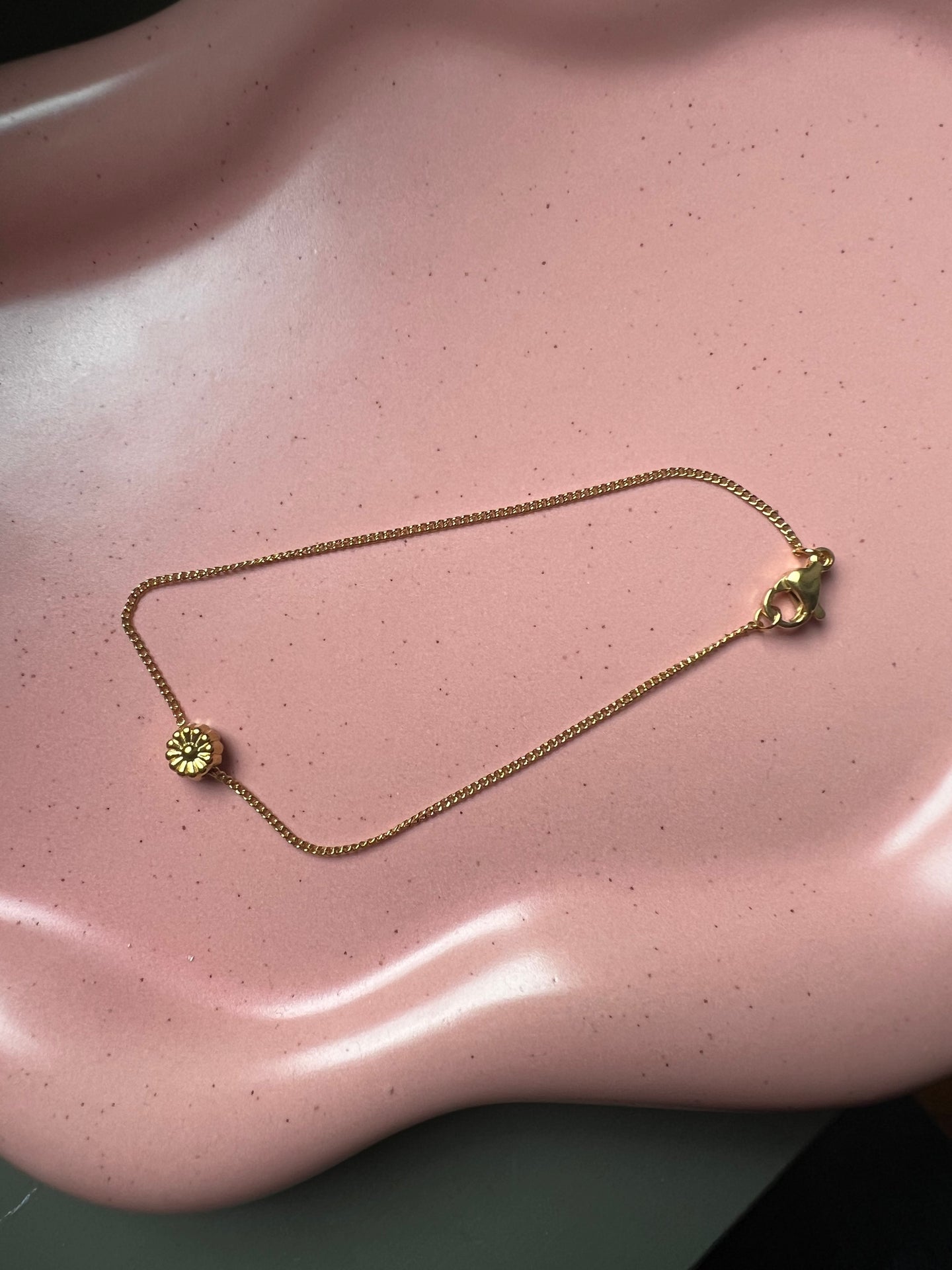 Armband Gold Blume    -  BY SARA BECKER - THE LABEL