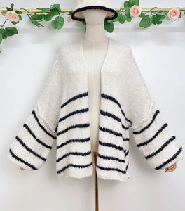 Vorbestellung Jacke Strick