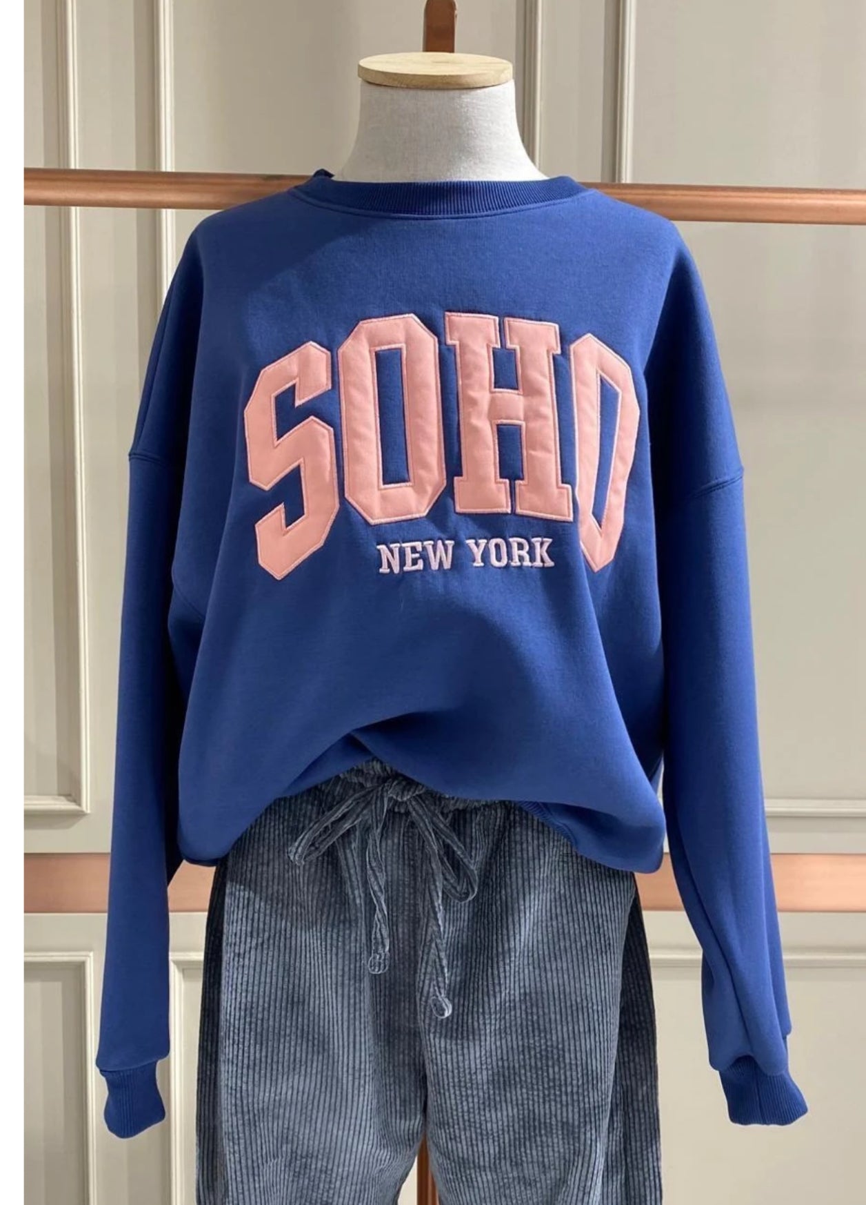 Vorbestellung Sweater