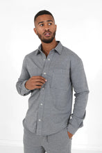 Laden Sie das Bild in den Galerie-Viewer, Minimal shirt Grey- SIXTH JUNE
